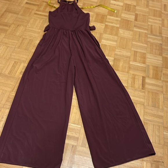 Halara - Picture 7 of 10